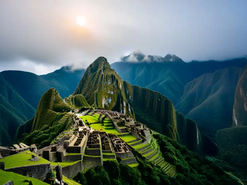 Un mágico Intihuatana en Machu Picchu, tallado con precisión bajo un cielo estrellado