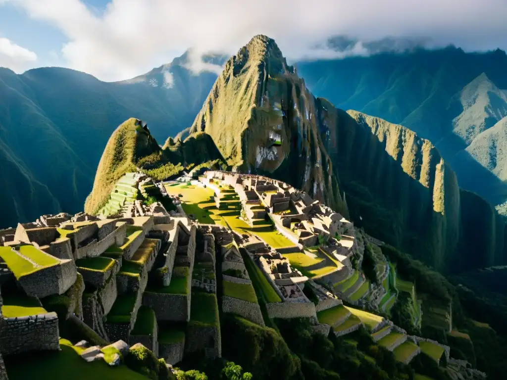 Majestuosa vista aérea de Machu Picchu al amanecer, revelando la energía oculta de los Incas entre montañas verdes y valles neblinosos